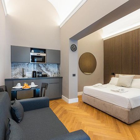 רומא Luxury Suite Trevi מראה חיצוני תמונה