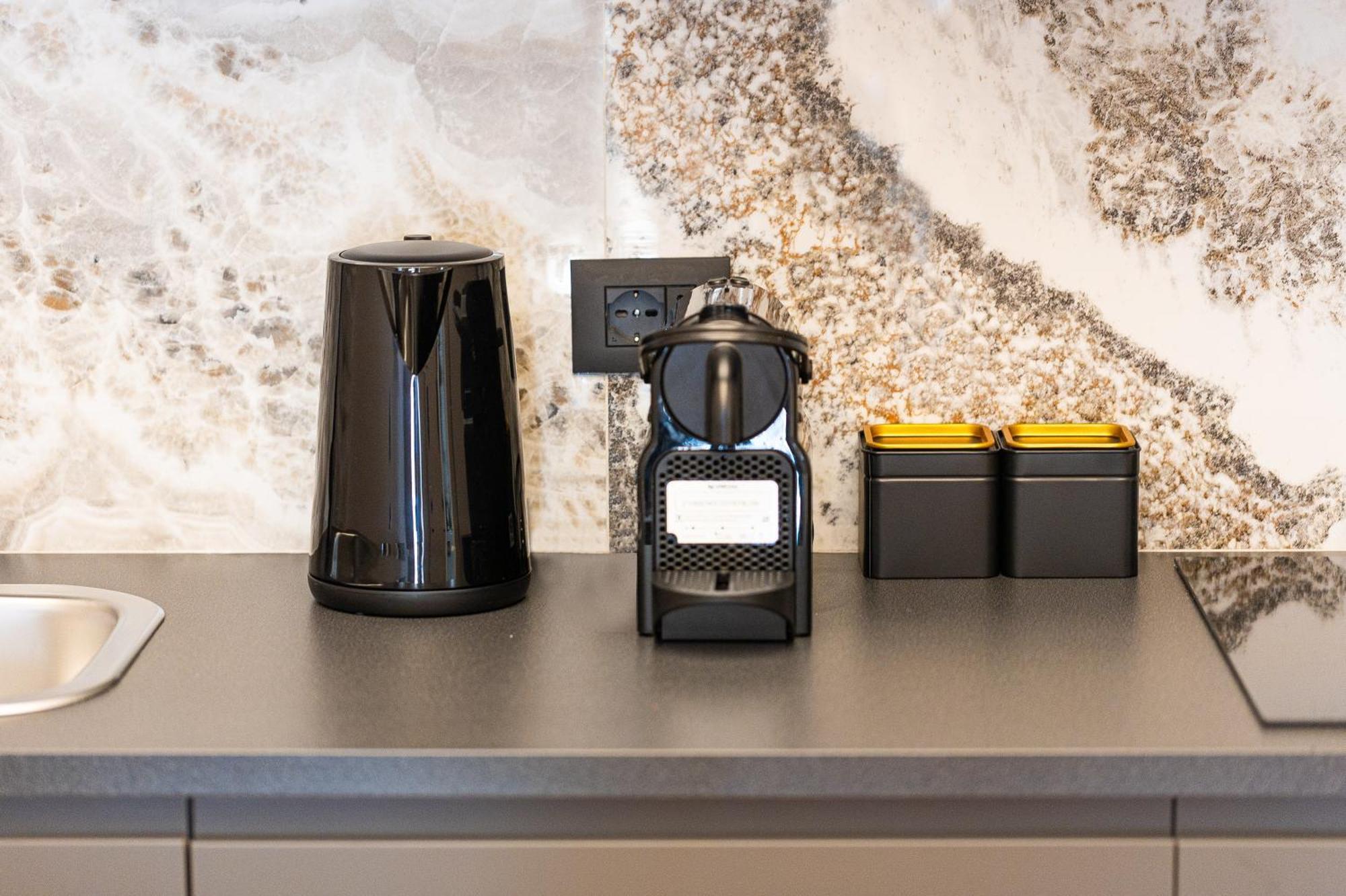 רומא Luxury Suite Trevi מראה חיצוני תמונה