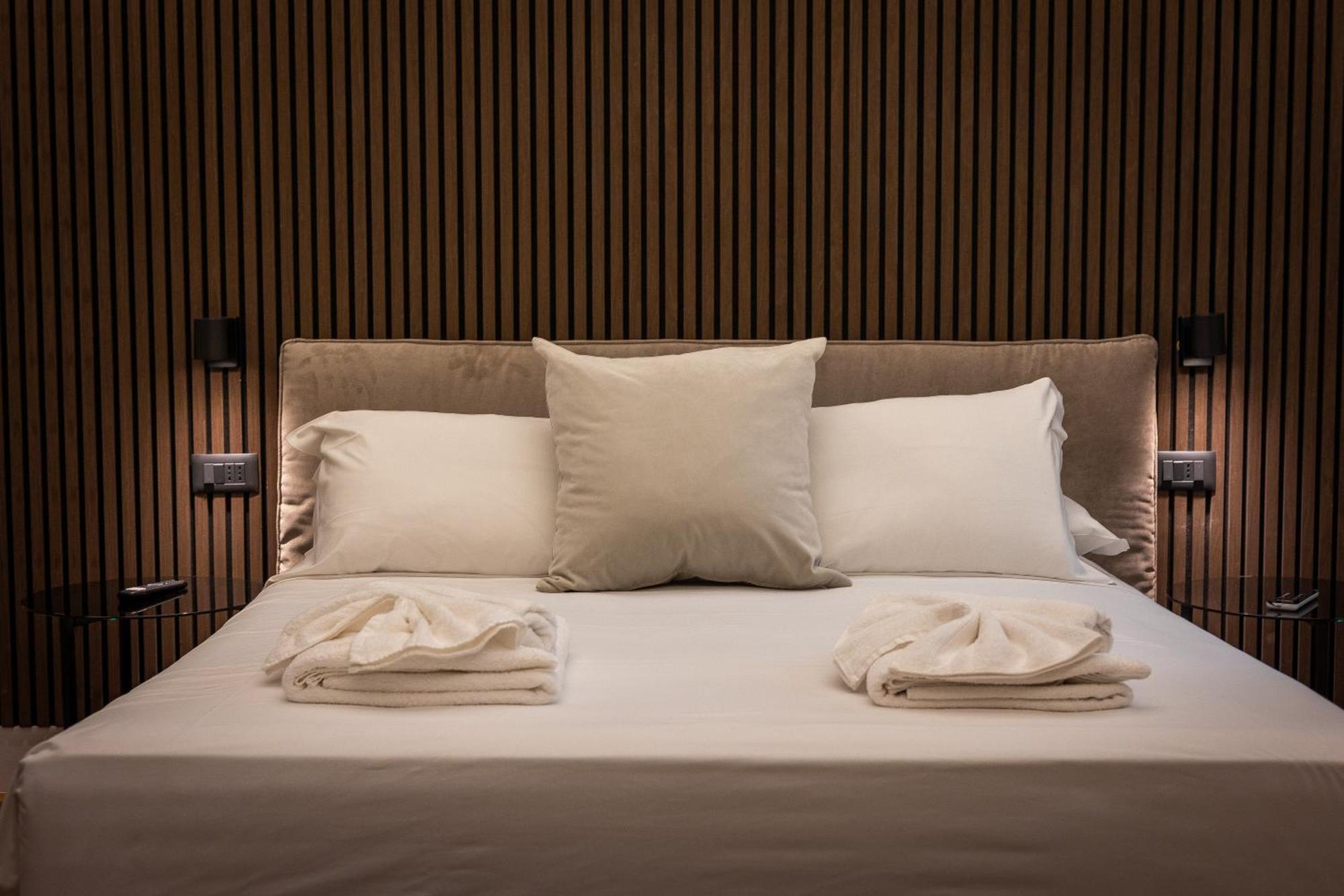 רומא Luxury Suite Trevi מראה חיצוני תמונה