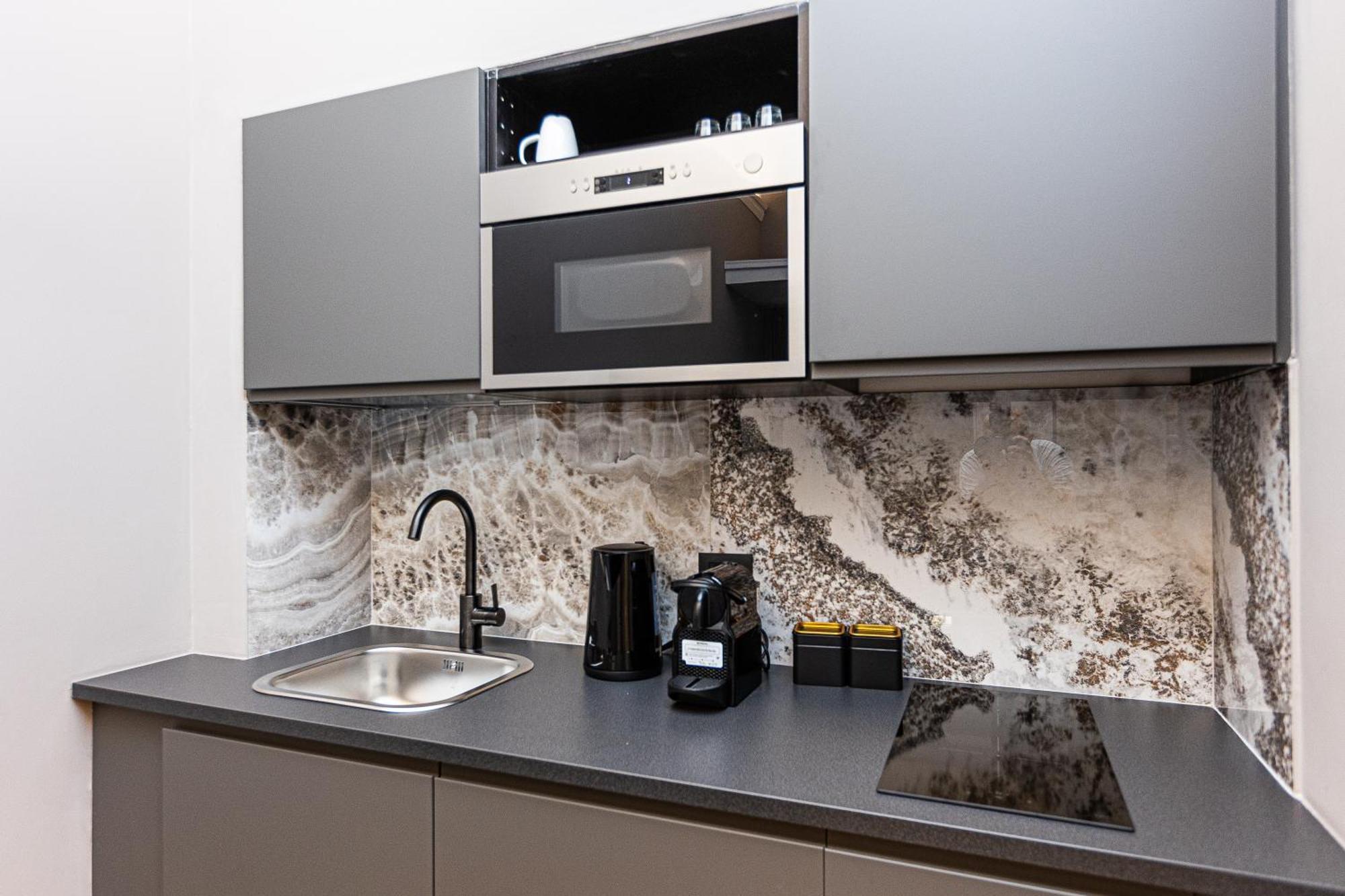 רומא Luxury Suite Trevi מראה חיצוני תמונה